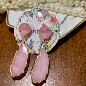 Pink Chic Druzy Stone Resin Earrings✨💕